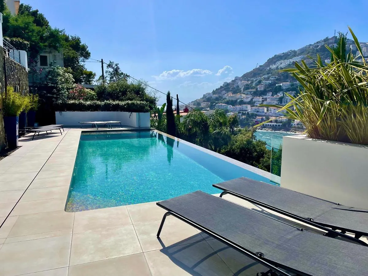 Apartment Ferienwohnung Castell Blau Roses Spanien