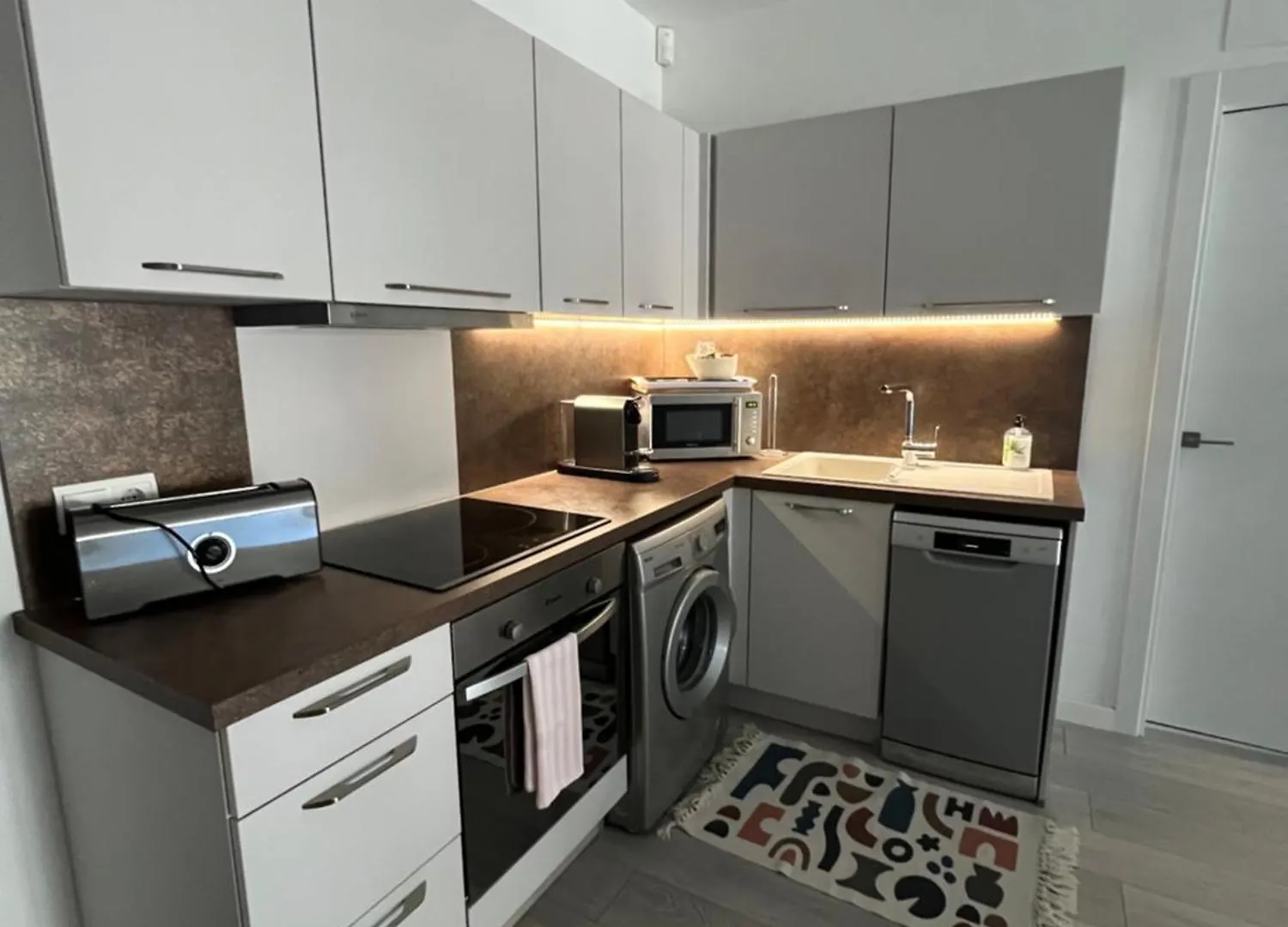 Ferienwohnung Castell Blau Roses