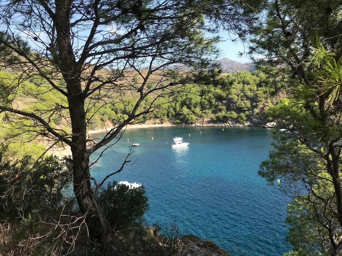 Castell Blau Appartement Roses