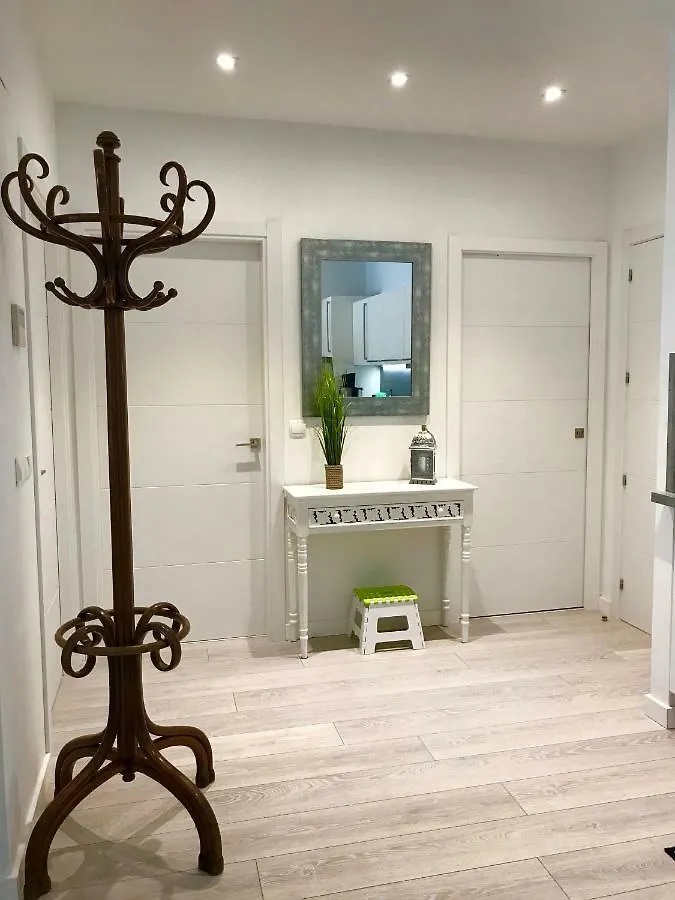 Castell Blau Appartement Roses